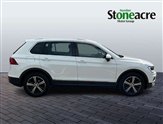 Volkswagen Tiguan Image 2