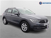 Volkswagen Tiguan Image 1