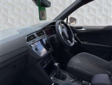 Volkswagen Tiguan Image 2