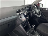 Volkswagen Tiguan Image 2