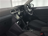 Volkswagen Tiguan Image 2