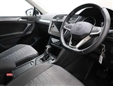 Volkswagen Tiguan Image 6