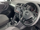 Volkswagen Tiguan Image 6