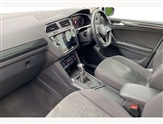 Volkswagen Tiguan Image 2