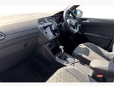 Volkswagen Tiguan Image 2