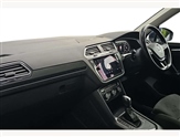 Volkswagen Tiguan Image 2