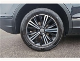 Volkswagen Tiguan Image 5