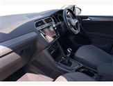 Volkswagen Tiguan Image 2