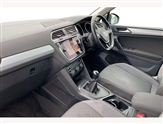 Volkswagen Tiguan Image 2