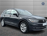 Volkswagen Tiguan Image 1