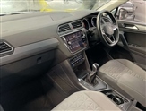 Volkswagen Tiguan Image 2