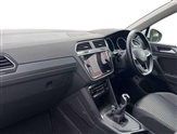Volkswagen Tiguan Image 2