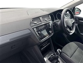 Volkswagen Tiguan Image 2