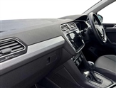 Volkswagen Tiguan Image 2