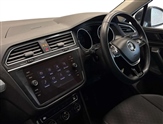 Volkswagen Tiguan Image 2