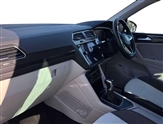 Volkswagen Tiguan Image 2
