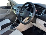 Volkswagen Tiguan Image 6