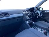 Volkswagen Tiguan Image 2
