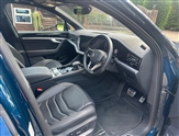 Volkswagen Touareg Image 5