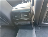 Volkswagen Touareg Image 6