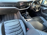 Volkswagen Touareg Image 3