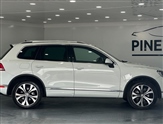 Volkswagen Touareg Image 6