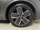 Volkswagen Touareg Image 5