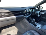 Volkswagen Touareg Image 2