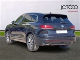 Volkswagen Touareg Image 3