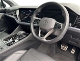 Volkswagen Touareg Image 6