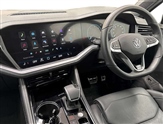 Volkswagen Touareg Image 2