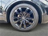 Volkswagen Touareg Image 6