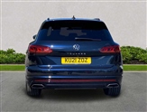 Volkswagen Touareg Image 4