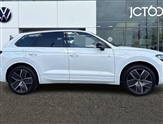 Volkswagen Touareg Image 4