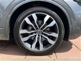Volkswagen Touareg Image 5
