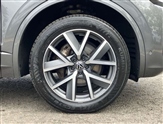 Volkswagen Touareg Image 5