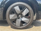 Volkswagen Touareg Image 5