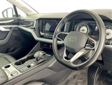 Volkswagen Touareg Image 6