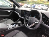 Volkswagen Touareg Image 6