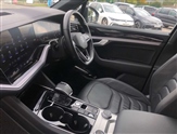 Volkswagen Touareg Image 2