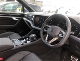 Volkswagen Touareg Image 6