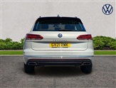 Volkswagen Touareg Image 4