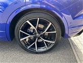 Volkswagen Touareg Image 6
