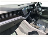 Volkswagen Touareg Image 2