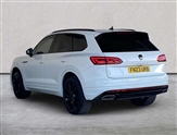Volkswagen Touareg Image 2