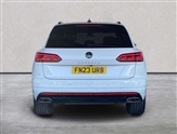 Volkswagen Touareg Image 4