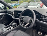 Volkswagen Touareg Image 6