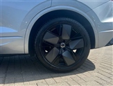 Volkswagen Touareg Image 5