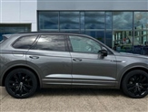 Volkswagen Touareg Image 4