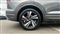 Volkswagen Touareg Image 5